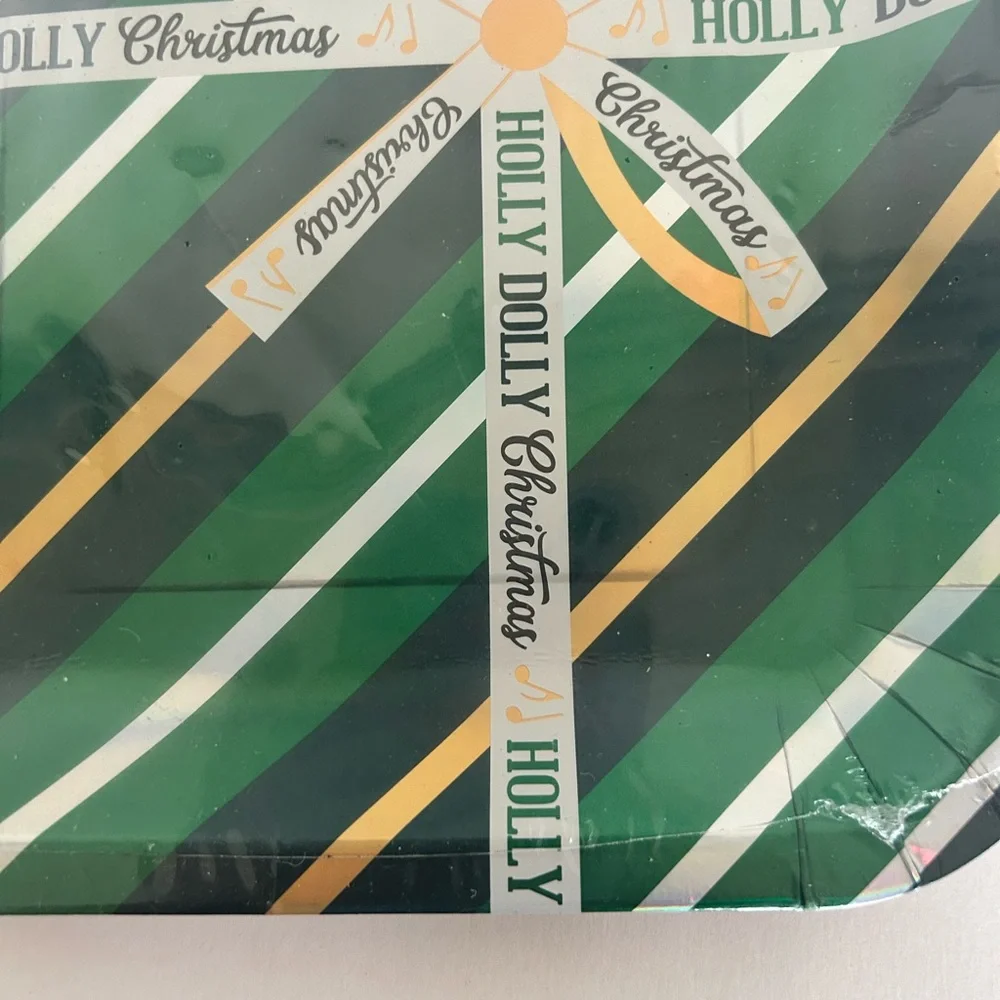 Dolly Parton supply set these